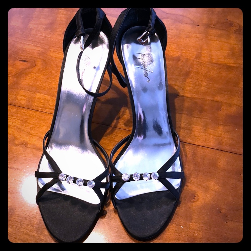 Black dress heels.